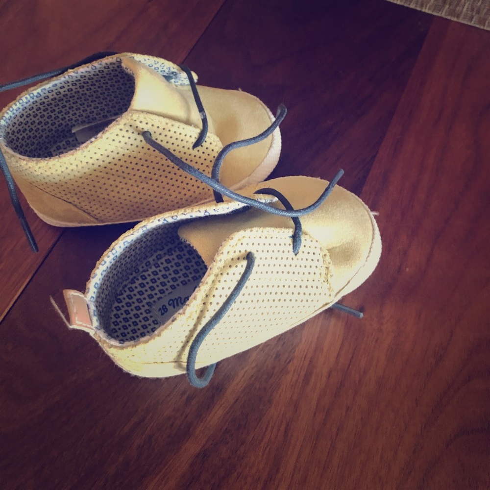 Baby shoes